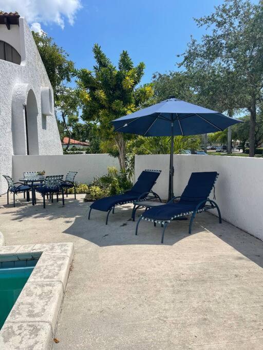 Villa At St. James Place “H”, Luxury, Pet Friendly Miami Extérieur photo